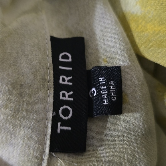 Torrid Chiffon Collared Button-Front Tunic Blouse Yellow‎ Black White Size 3X - Picture 13 of 15